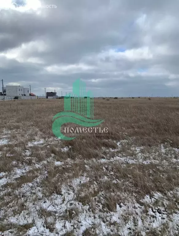 Участок в Черноморский район, Оленевское сельское поселение, село ... - Фото 1