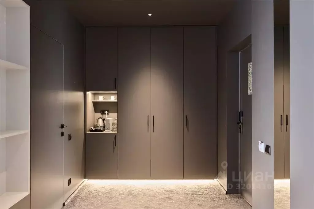 Комната Свердловская область, Екатеринбург ул. Народной Воли, 83 - Фото 2