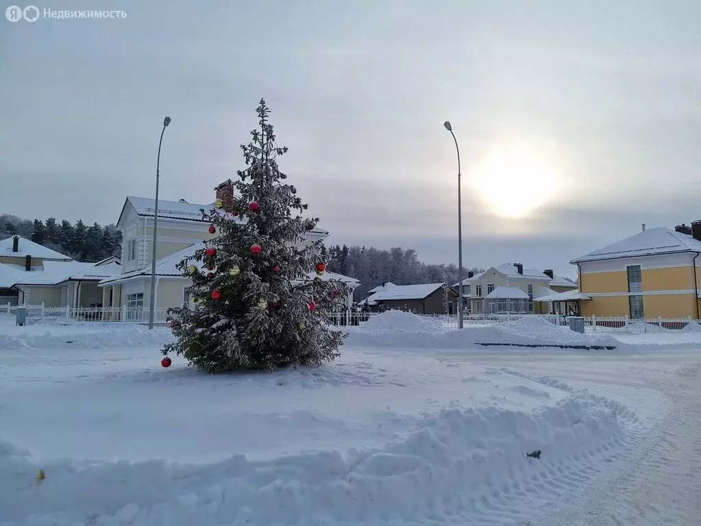 Участок в село Богословка, КП Золотая подкова (7.5 м) - Фото 1