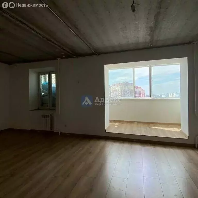 1-комнатная квартира: Тюмень, Линейная улица, 15 (66.5 м) - Фото 2