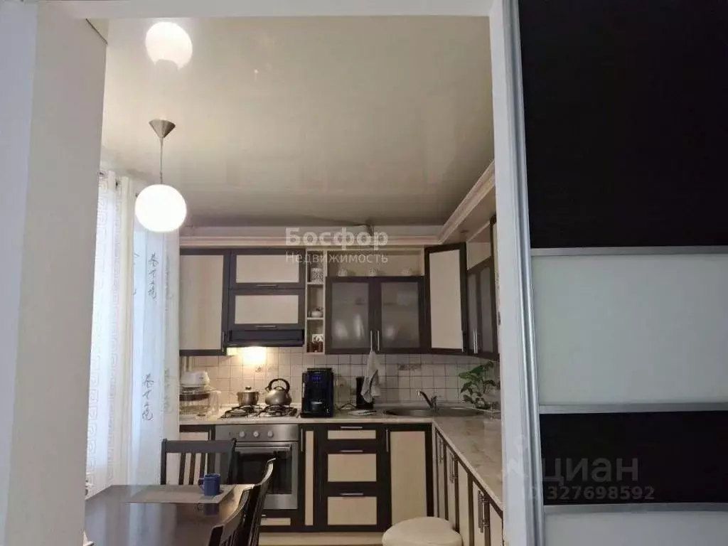 3-к кв. Крым, Феодосия ул. Морская, 5 (70.0 м) - Фото 2