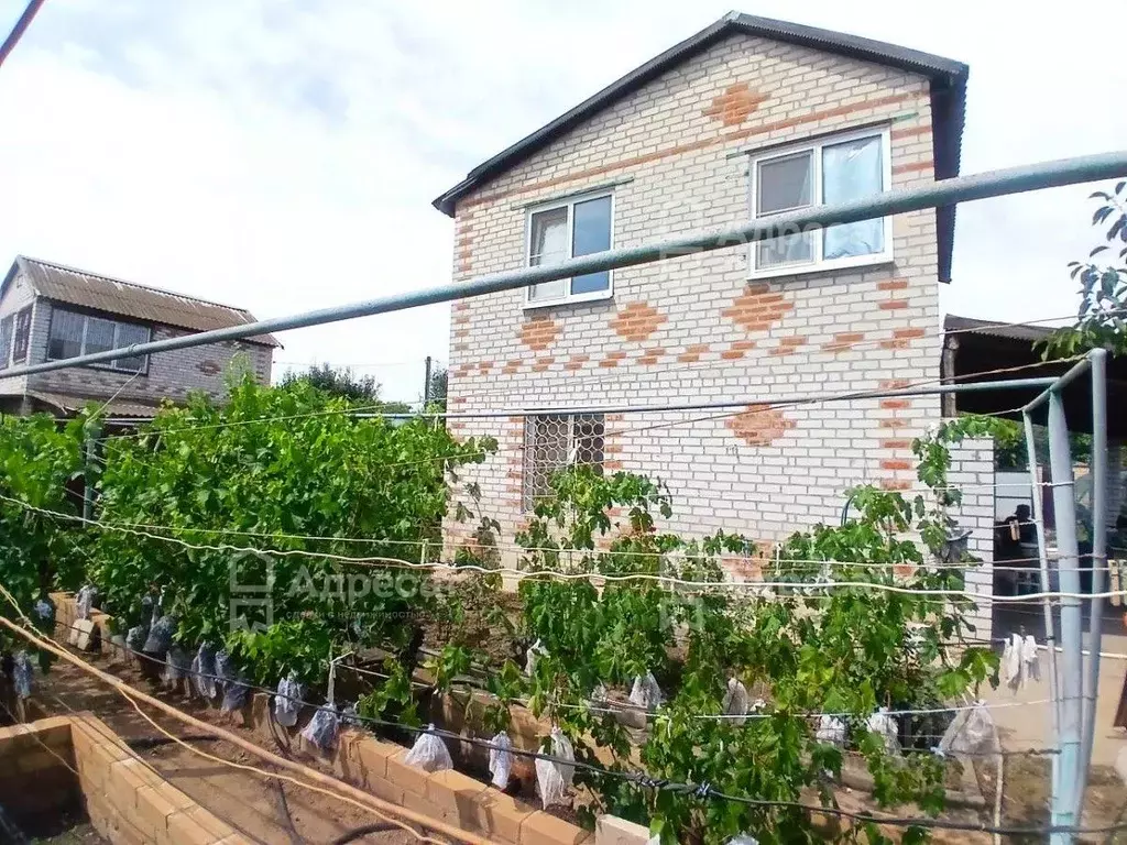 Дом в Волгоградская область, Среднеахтубинский район, Краснослободск ... - Фото 2