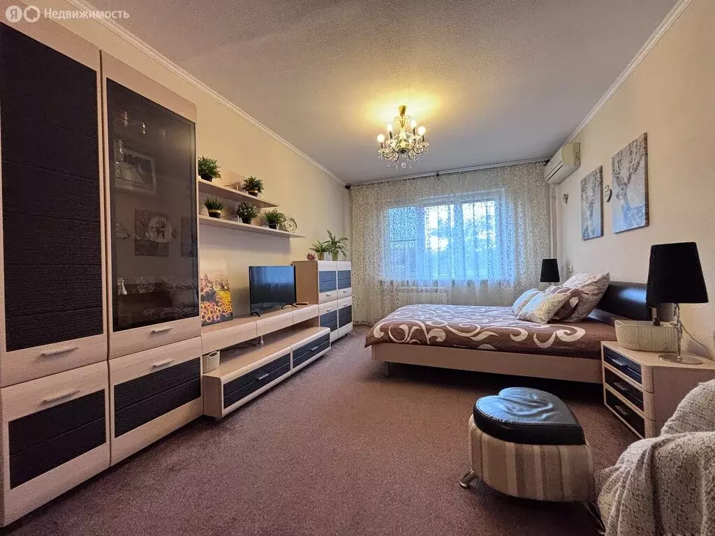 2-комнатная квартира: Тула, улица Братьев Жабровых, 8 (51.2 м) - Фото 1