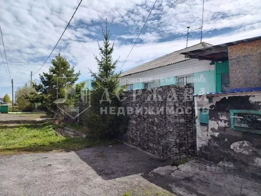 Дом в Кемеровская область, Топки Полевая ул., 61 (97 м) - Фото 1