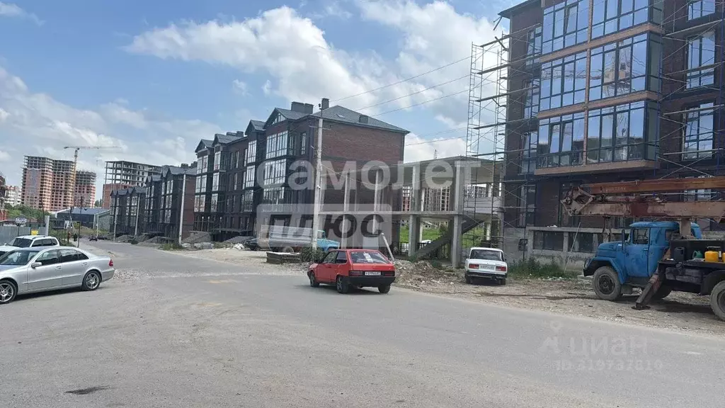 3-к кв. Кабардино-Балкария, Нальчик ул. Тарчокова, 125В (94.0 м) - Фото 0