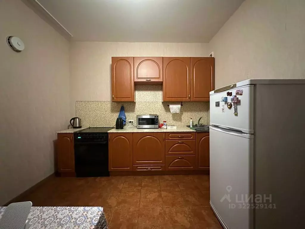 1-к кв. Белгородская область, Старый Оскол Степной мкр, 25 (50.0 м) - Фото 2