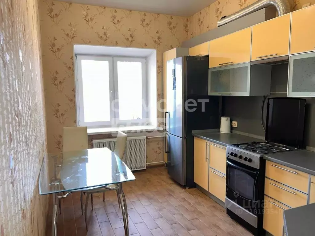 1-к кв. Башкортостан, Уфа Высотная ул., 12 (39.0 м) - Фото 1