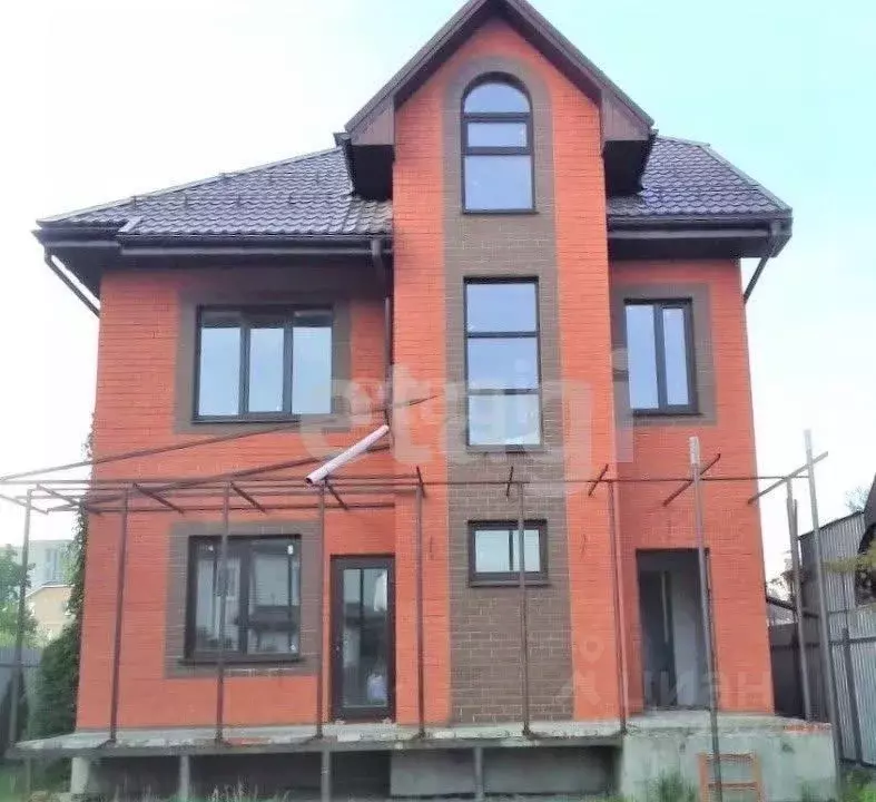 Дом в Калужская область, Калуга городской округ, с. Росва ул. ... - Фото 1