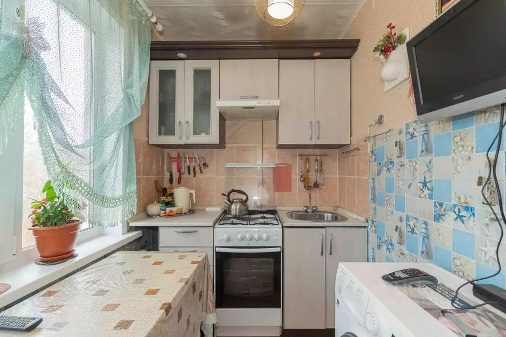 2-к кв. Владимирская область, Радужный 1-й кв-л, 2 (41.4 м) - Фото 1