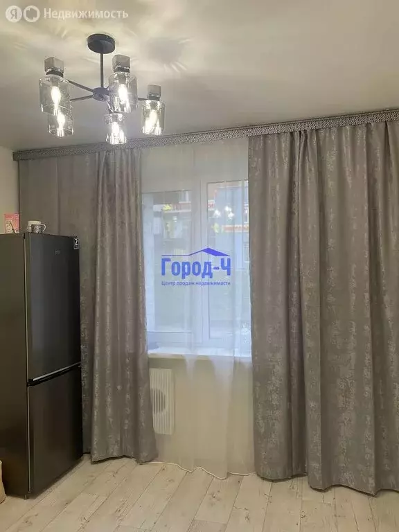 1-комнатная квартира: Чебоксары, улица Ахазова, 1 (38 м) - Фото 1