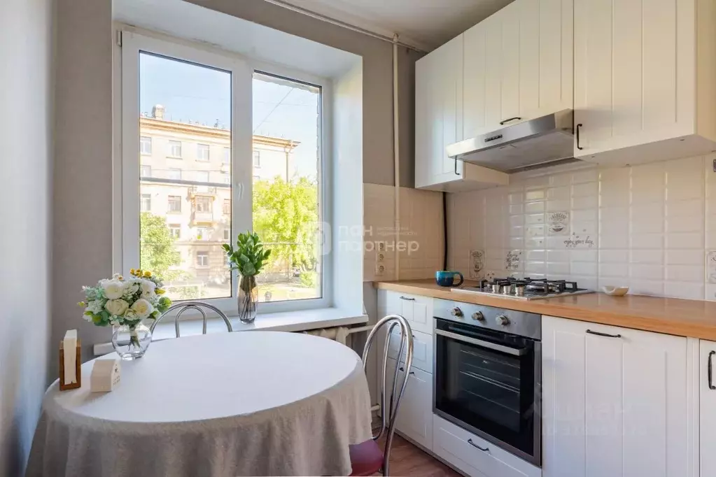 1-к кв. Санкт-Петербург Кондратьевский просп., 52 (30.7 м) - Фото 0