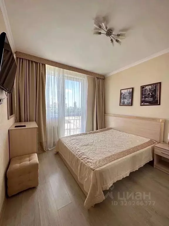 2-к кв. Крым, Симферополь ул. Лексина, 50 (65.0 м) - Фото 1