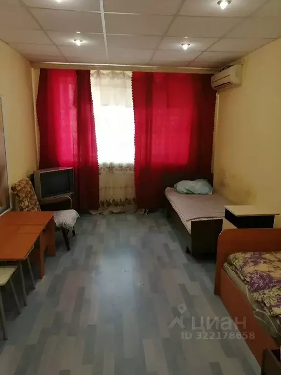 2-к кв. Свердловская область, Нижний Тагил ул. Фрунзе, 15 (43.0 м) - Фото 0
