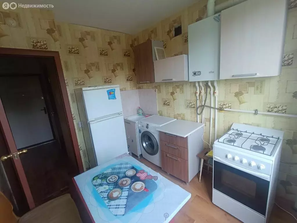 1-комнатная квартира: Донской, Комсомольская улица, 12 (28 м) - Фото 0