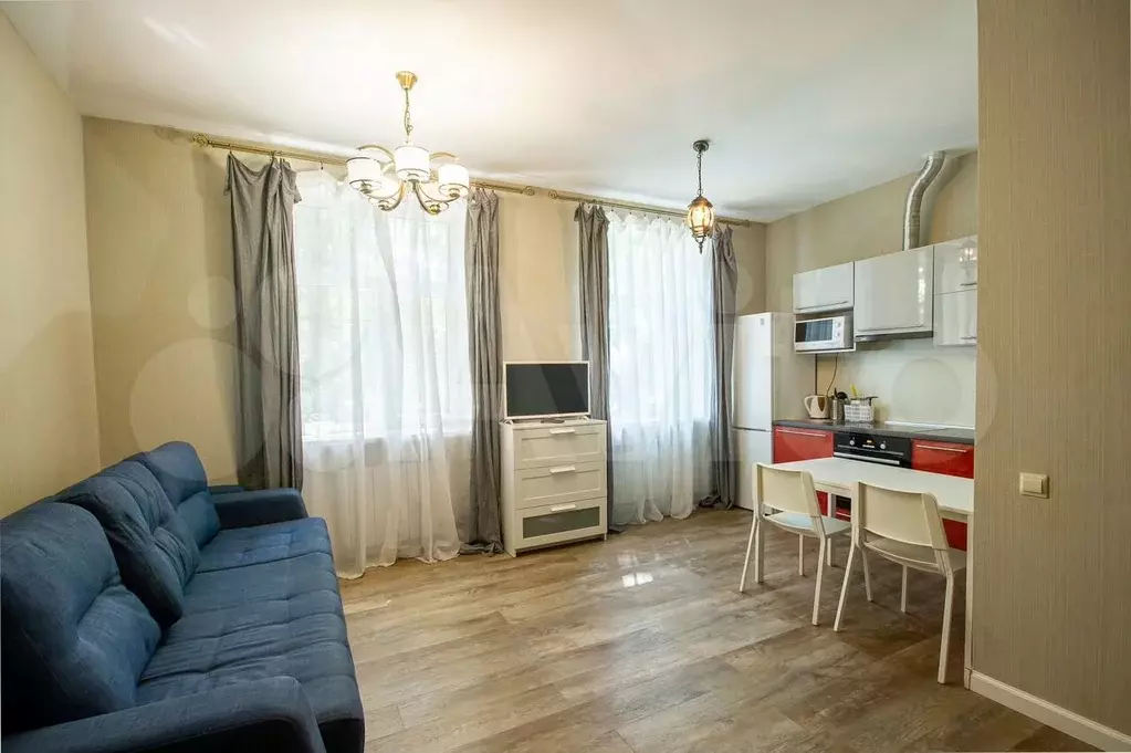 3-к. квартира, 85 м, 1/5 эт. - Фото 0