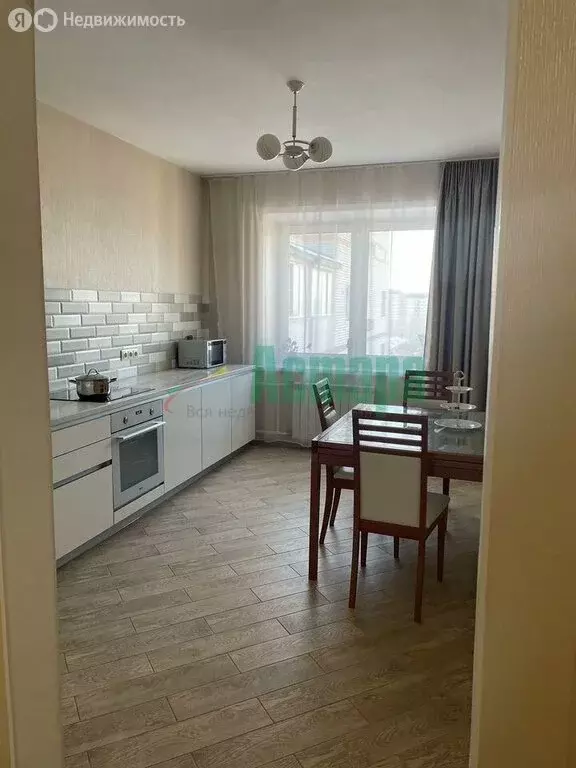 2-комнатная квартира: Чита, Красноармейская улица, 63 (63.5 м) - Фото 0