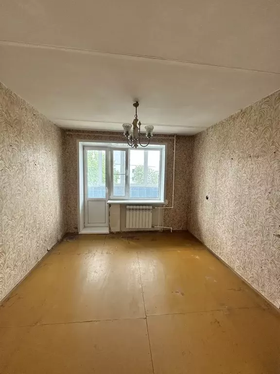 Продаётся 4-к квартира, 60 м - Фото 0