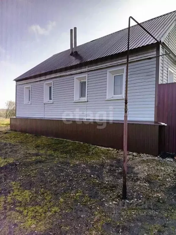 Дом в Белгородская область, Новооскольский муниципальный округ, с. ... - Фото 0