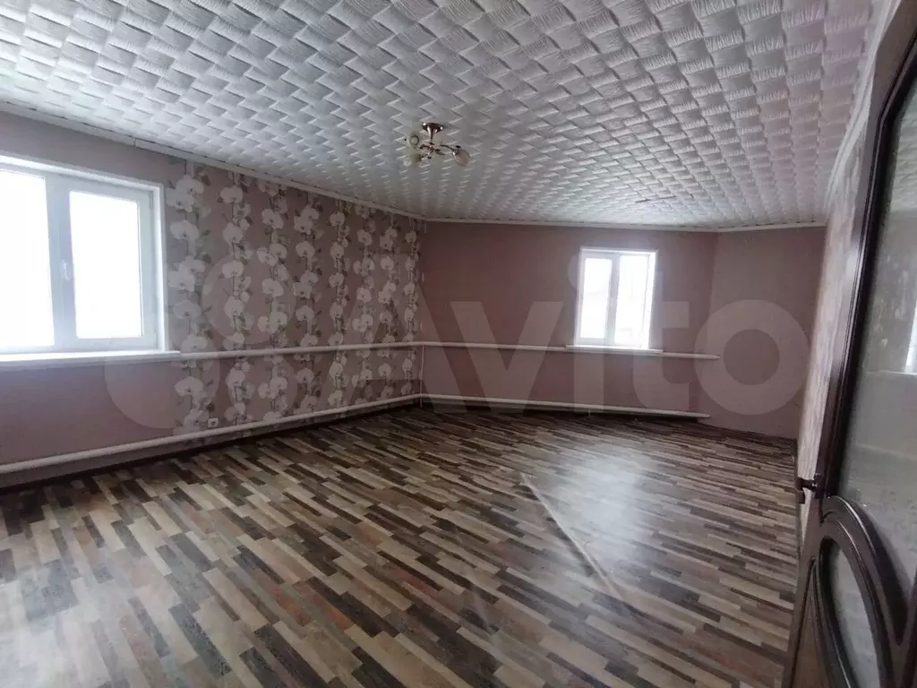 4-к. квартира, 90м, 2/2эт. - Фото 0