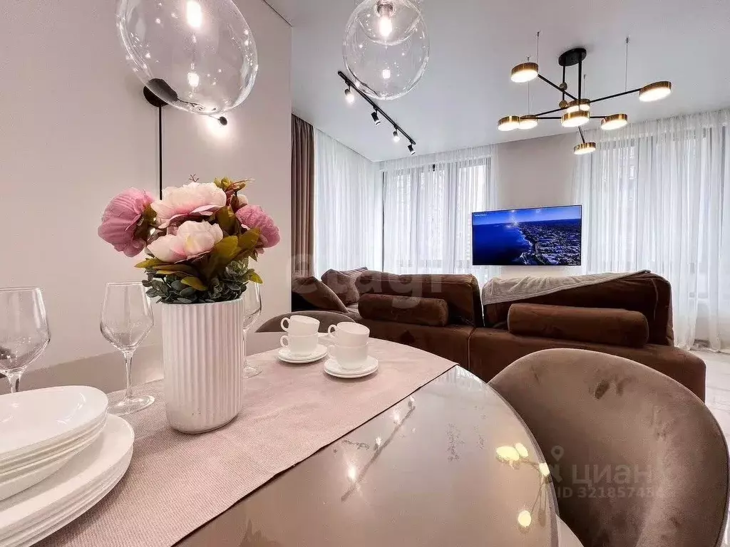 2-к кв. Татарстан, Казань ул. Алексея Козина, 2 (69.9 м) - Фото 0