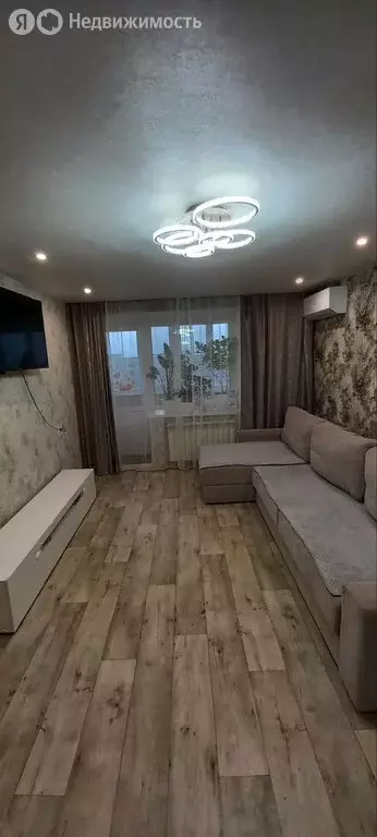 2-комнатная квартира: Комсомольск-на-Амуре, проспект Первостроителей, ... - Фото 1