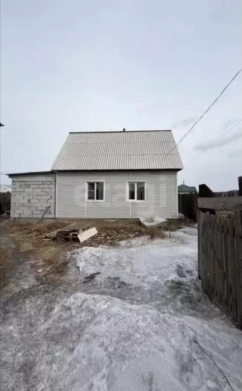 Дом в Бурятия, Заиграевский район, Дабатуйское с/пос, с. Эрхирик ул. ... - Фото 1