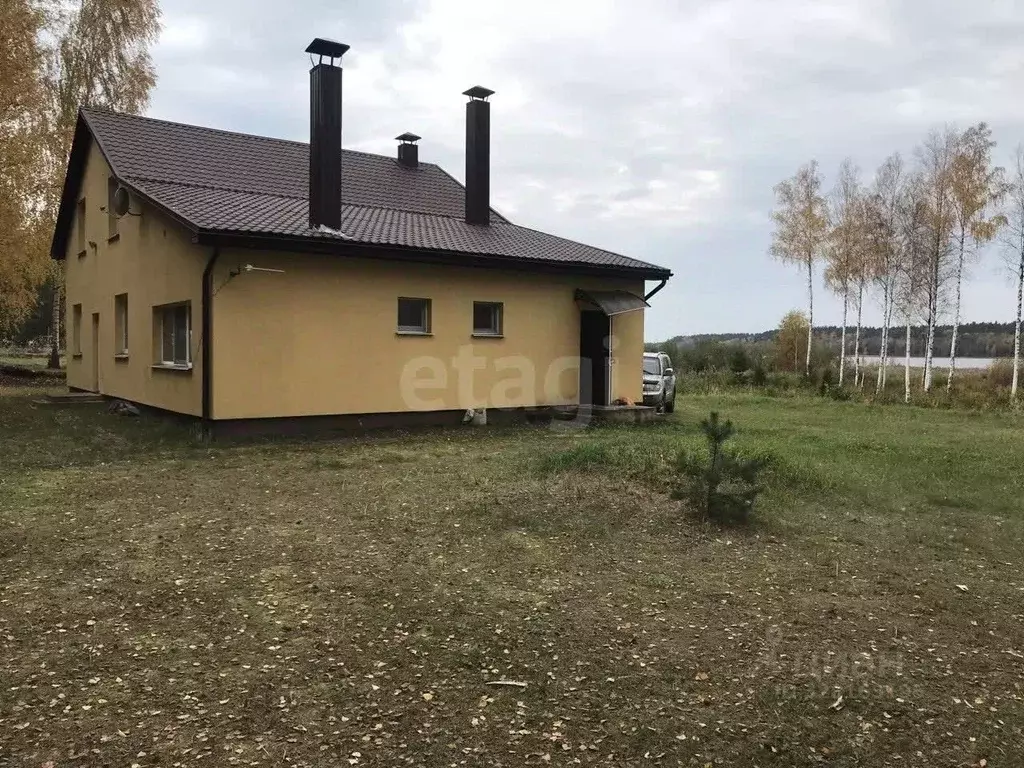 Дом в Псковская область, Невельский муниципальный округ, д. Палкино  ... - Фото 1