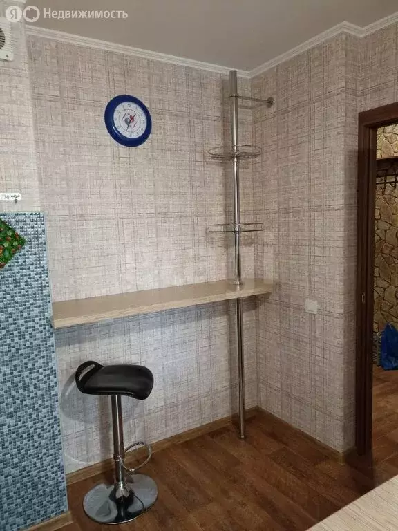 1-комнатная квартира: Омск, улица Крупской, 13/4 (42 м) - Фото 1