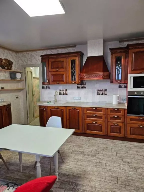 3-к кв. Амурская область, Благовещенск Зейская ул., 222 (96.7 м) - Фото 1