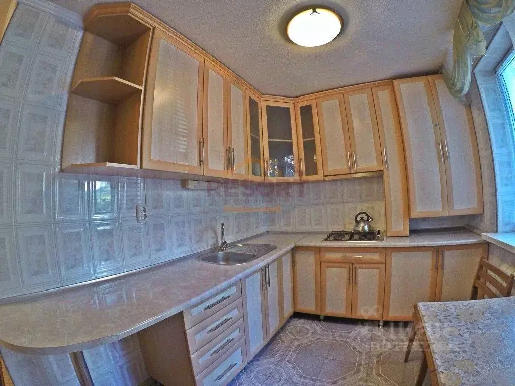 3-к кв. Крым, Ялта ул. К. Маркса, 11к1 (55.0 м) - Фото 0