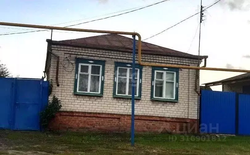 Дом в Белгородская область, Новый Оскол ул. Мира, 38 (62 м) - Фото 1