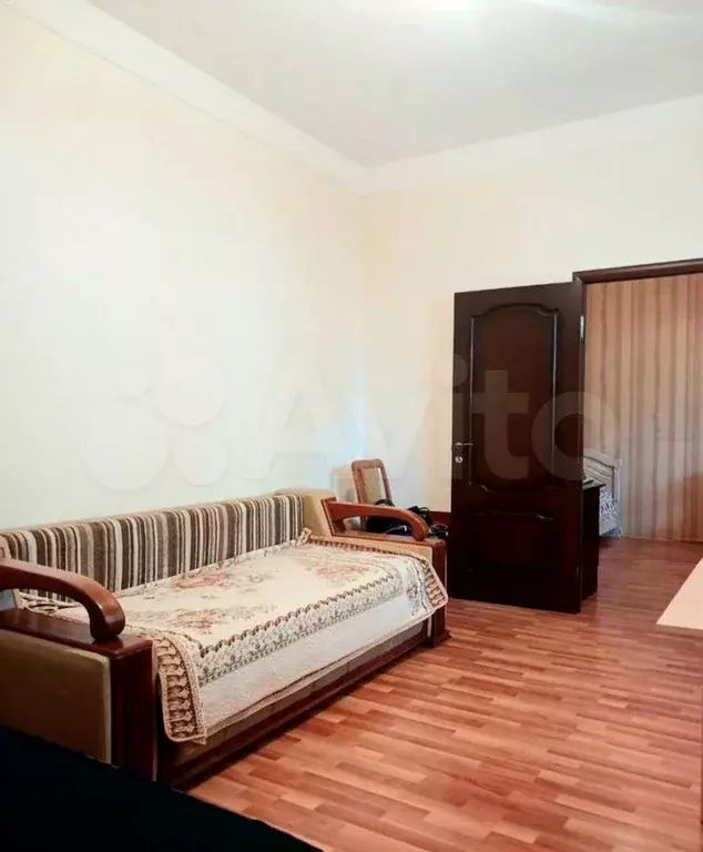 3-к. квартира, 80 м, 1/1 эт. - Фото 0