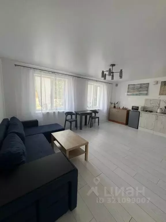 Дом в Крым, Белогорск ул. Нижнегорская, 83Б (45 м) - Фото 1
