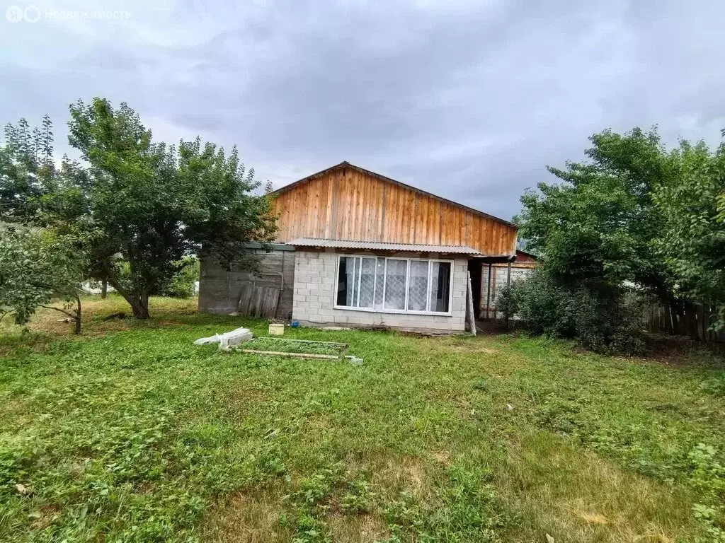 Дом в Тольятти, Комсомольский район, 12-я линия (86.6 м) - Фото 1