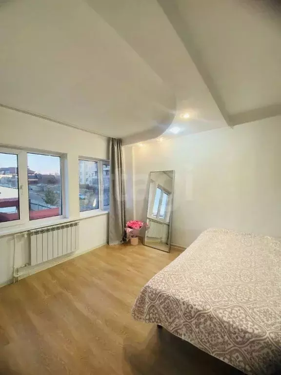 Таунхаус в Бурятия, Улан-Удэ 105-й мкр, 5/4 (234 м) - Фото 1