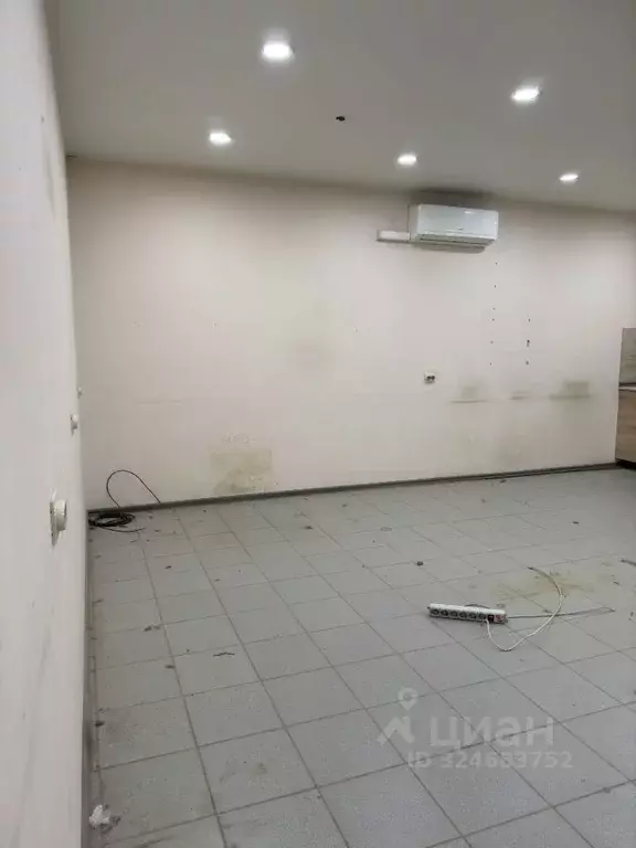 Помещение свободного назначения в Свердловская область, Екатеринбург ... - Фото 1