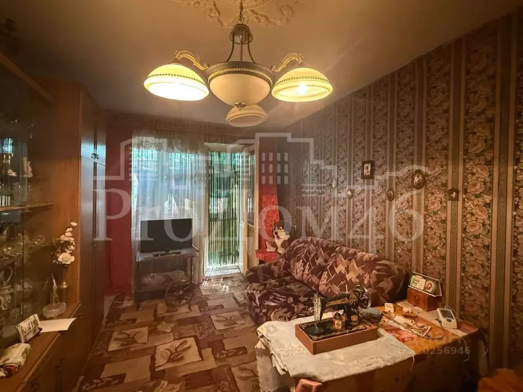 2-к кв. Курская область, Курск ул. Серегина, 43 (43.9 м) - Фото 1