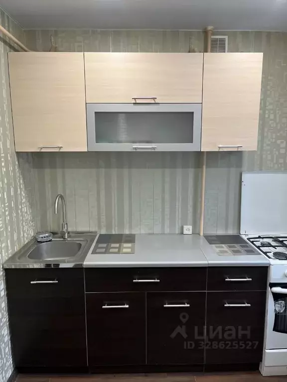 1-к кв. Коми, Сыктывкар Школьный пер., 8 (33.0 м) - Фото 1