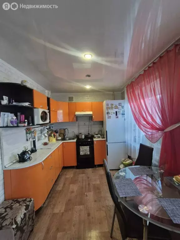 3-комнатная квартира: Краснотурьинск, улица Чкалова, 27 (56.3 м) - Фото 1