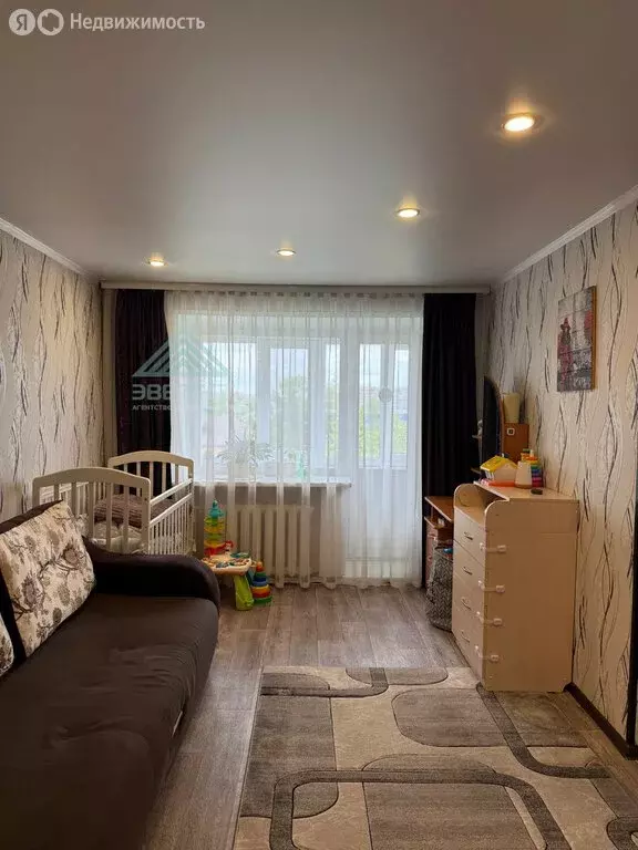 1-комнатная квартира: Абакан, улица Гагарина, 46 (30 м) - Фото 0