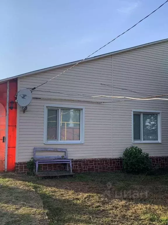 Дом в Самарская область, Шентала ж/д_ст ул. Кирпичная, 7кв1 (84 м) - Фото 1