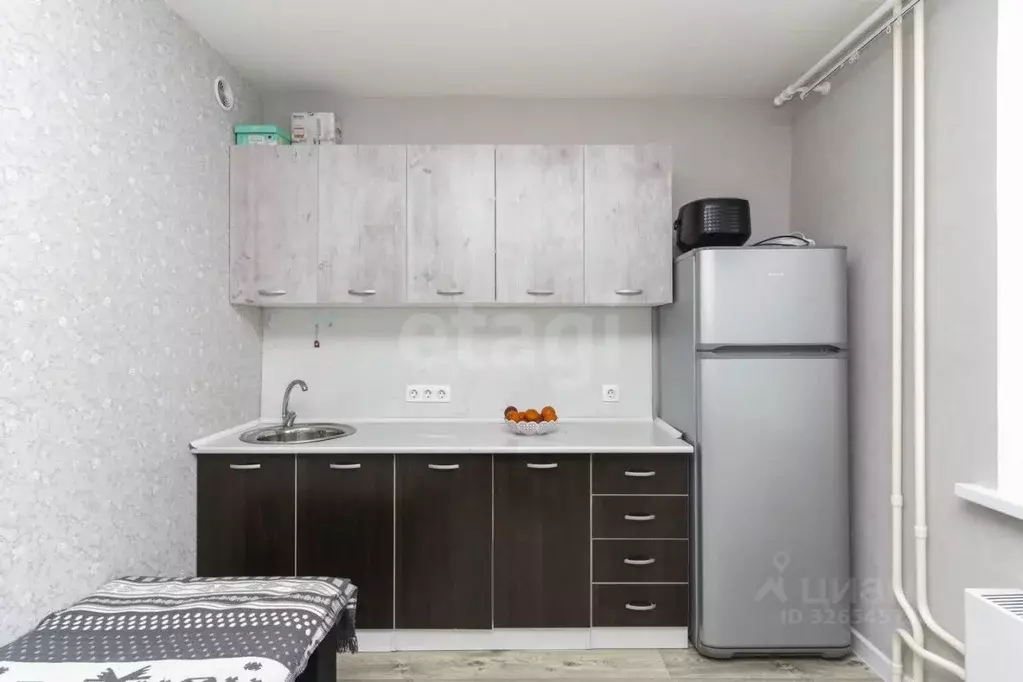 1-к кв. Тюменская область, Тюмень ул. Валентины Трофимовой, 7 (40.8 м) - Фото 1