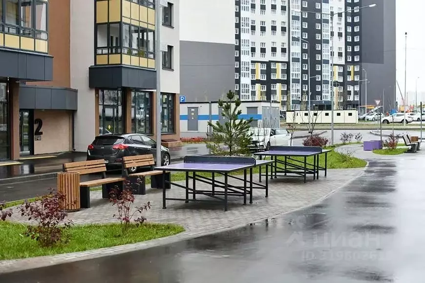 3-к кв. Татарстан, Казань ул. Генерала Махмута Гареева, 9А (80.0 м) - Фото 1