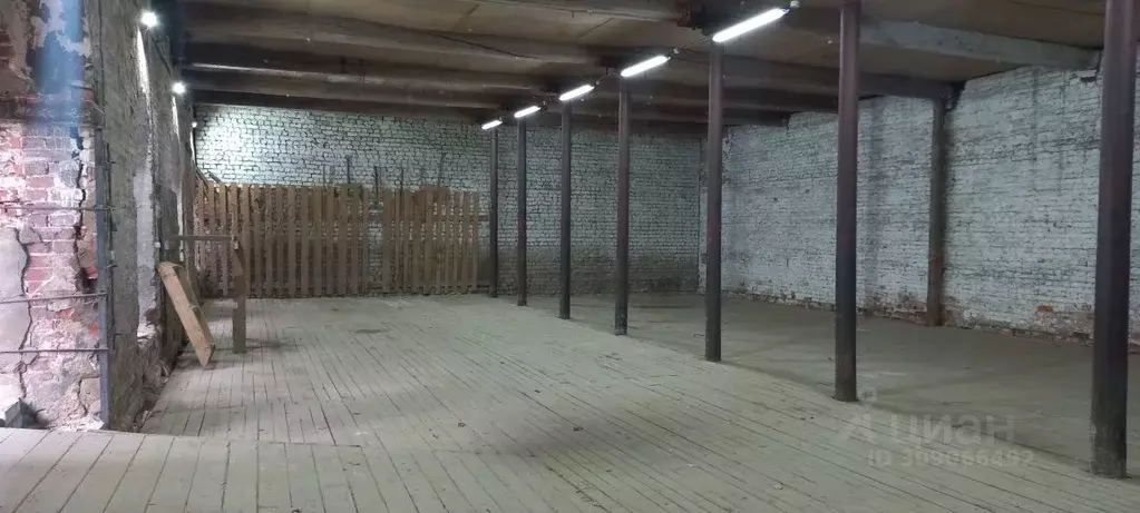 Склад в Костромская область, Кострома ул. Коммунаров, 5/1 (250 м) - Фото 1