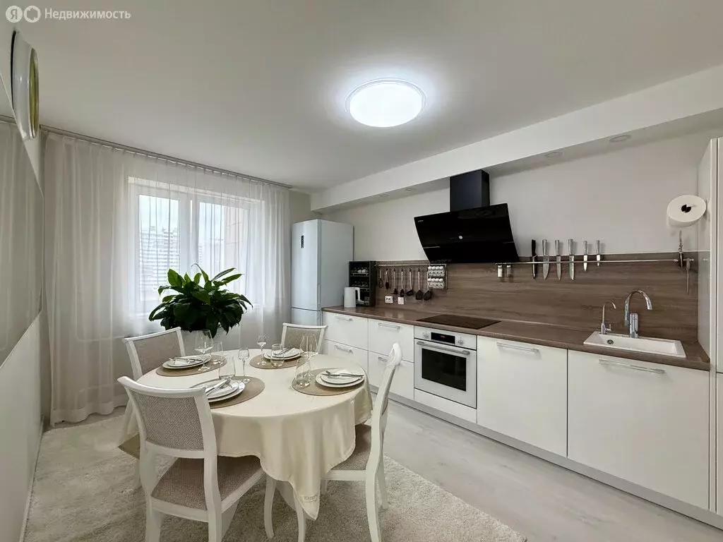 3-комнатная квартира: Киров, Московская улица, 203 (61.2 м) - Фото 1