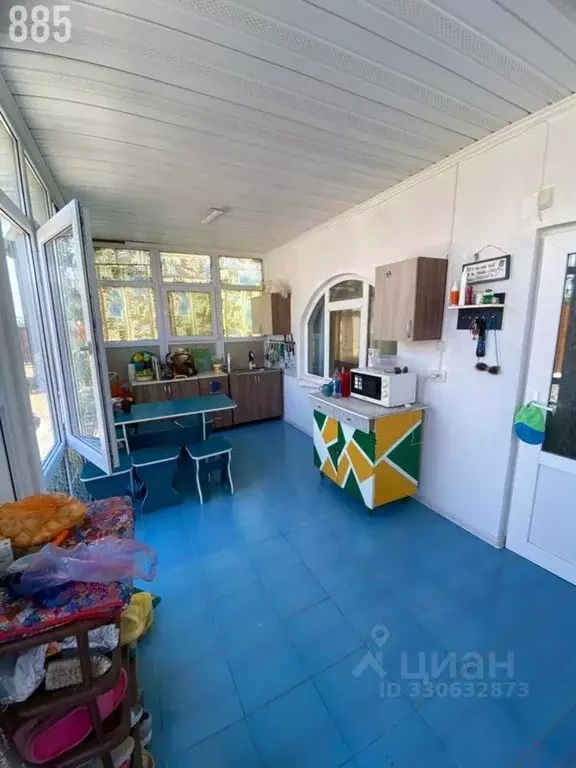 Дом в Крым, Сакский район, Штормовское с/пос, с. Крыловка ул. Мира ... - Фото 2