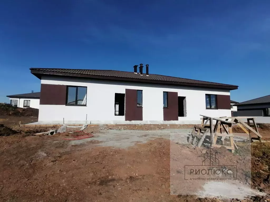 Дом в Челябинская область, Магнитогорск  (92 м) - Фото 1