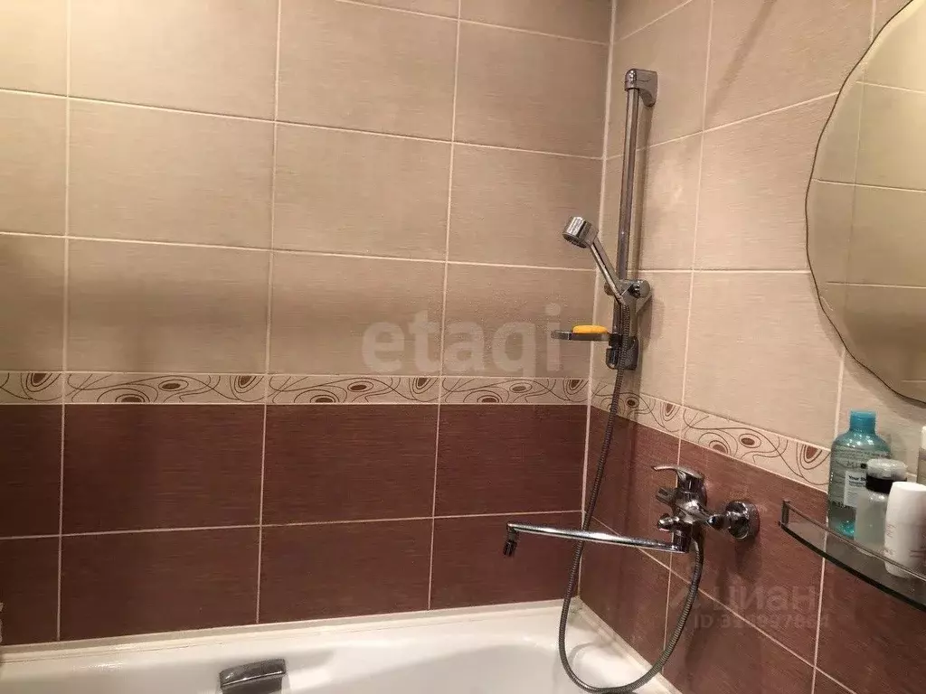 3-к кв. Иркутская область, Ангарск 8-й мкр, 93 (63.8 м) - Фото 1