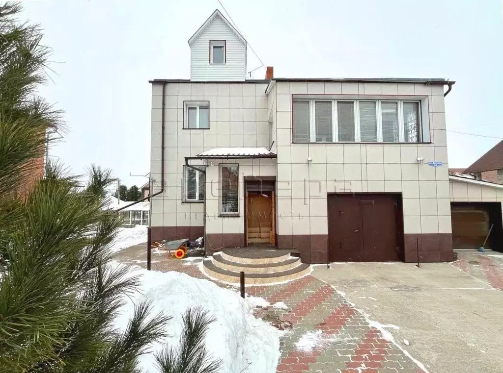 Дом в Красноярский край, Красноярск Детская ул. (200 м) - Фото 1