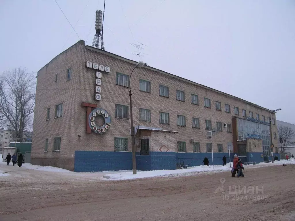 Помещение свободного назначения в Псковская область, Остров 1 Мая ул., ... - Фото 1